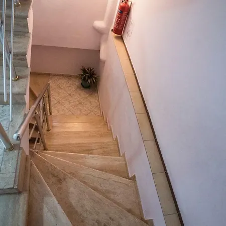 Klironomi Hotel Sarandë